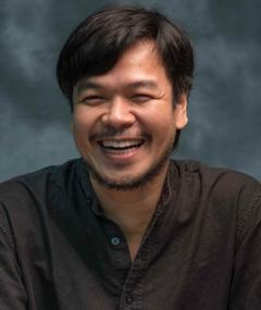 Ian Lomongo; Filipinli oyuncu
