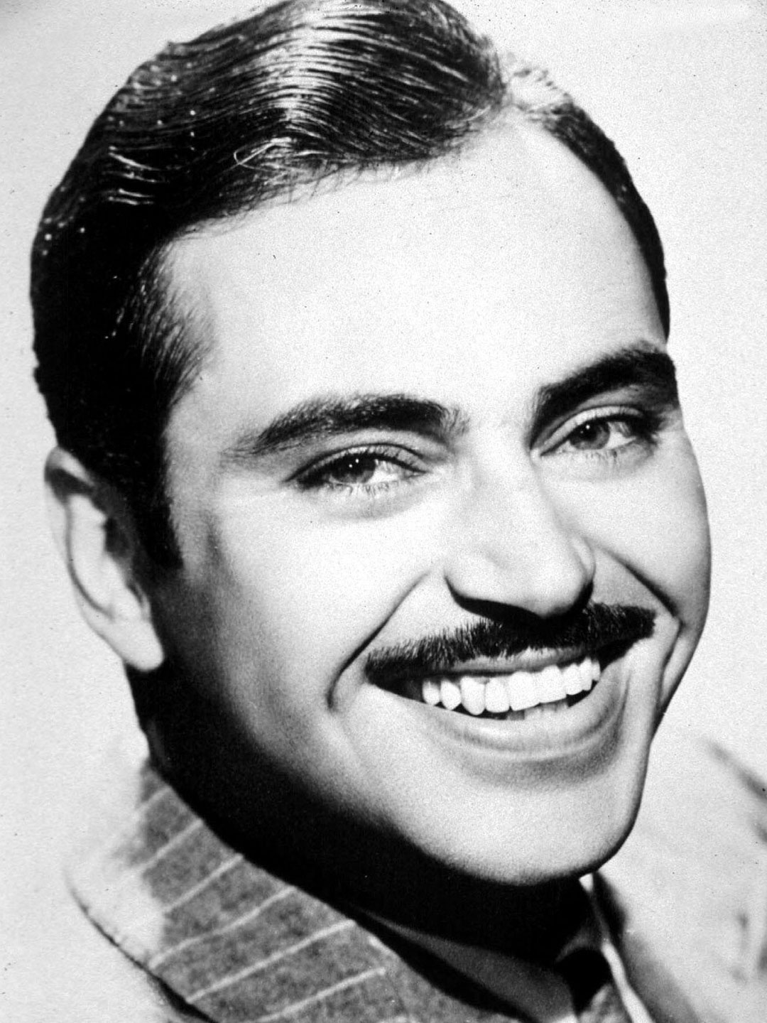 Pedro Armendariz; Mexico City, Meksika doğumlu Pedro Gregorio Armendariz Hastings olarak da bilinen Meksikalı oyuncu