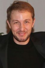 Rachid Hami; Cezayir doğumlu Cezayirli oyuncu