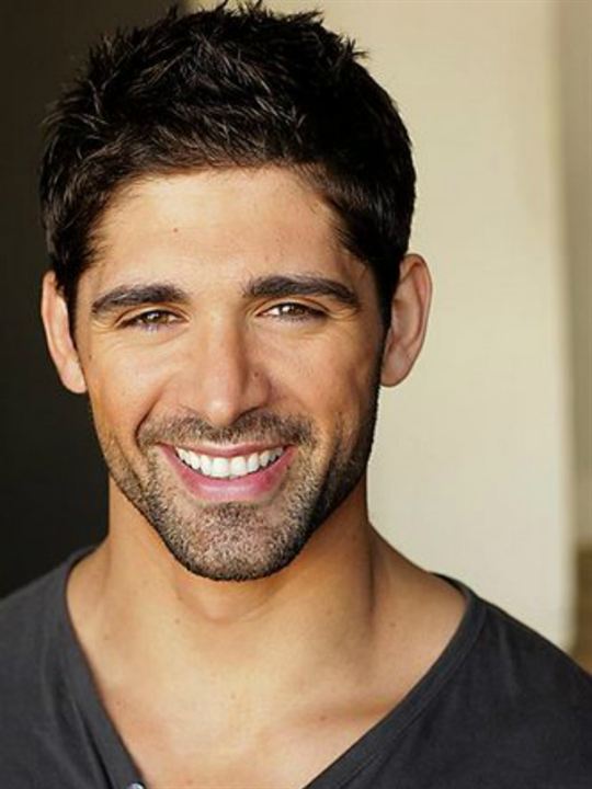 Bren Foster; Londra,İngiltere doğumlu İngiliz  oyuncu