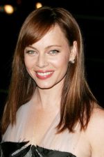 Melinda Clarke; Mindy Clarke olarak da bilinen Amerikalı oyuncu