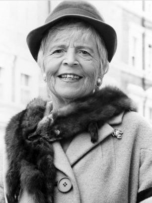 Patricia Hayes; Streatham,Londra,İngiltere doğumlu İngiliz  oyuncu