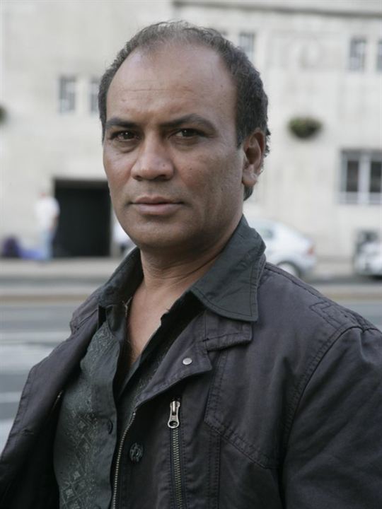 Vipin Sharma; Hint oyuncu