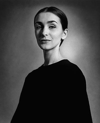 Pina Bausch; Philippine olarak da bilinen Alman koreograf, oyuncu