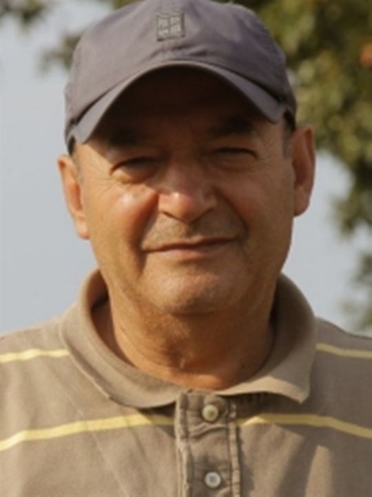 Muharrem Özabat; Türk yönetmen, oyuncu, senarist