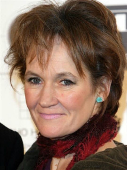 Lorraine Ashbourne; Manchester,İngiltere doğumlu İngiliz  oyuncu