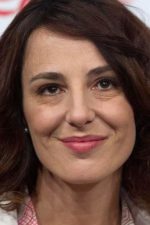 Valentina Carnelutti; Milano, İtalya doğumlu İtalyan oyuncu