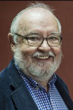 José Luis García Sánchez; Salamanca, Kastilya ve Leon, İspanya doğumlu İspanyol senarist, yönetmen