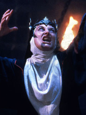 Jean Marsh; Stoke Newington,Londra,İngiltere doğumlu İngiliz  oyuncu, creator/showrunner, senarist