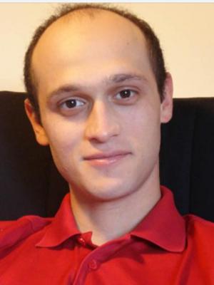 Onur Akgülgil; Türk oyuncu