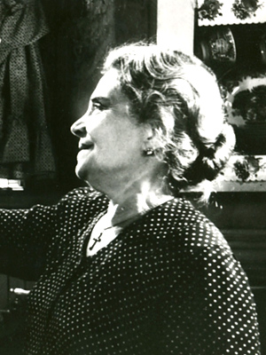 Esther Minciotti; oyuncu