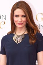 Elizabeth Tulloch; Bitsie Tulloch olarak da bilinen Amerikalı