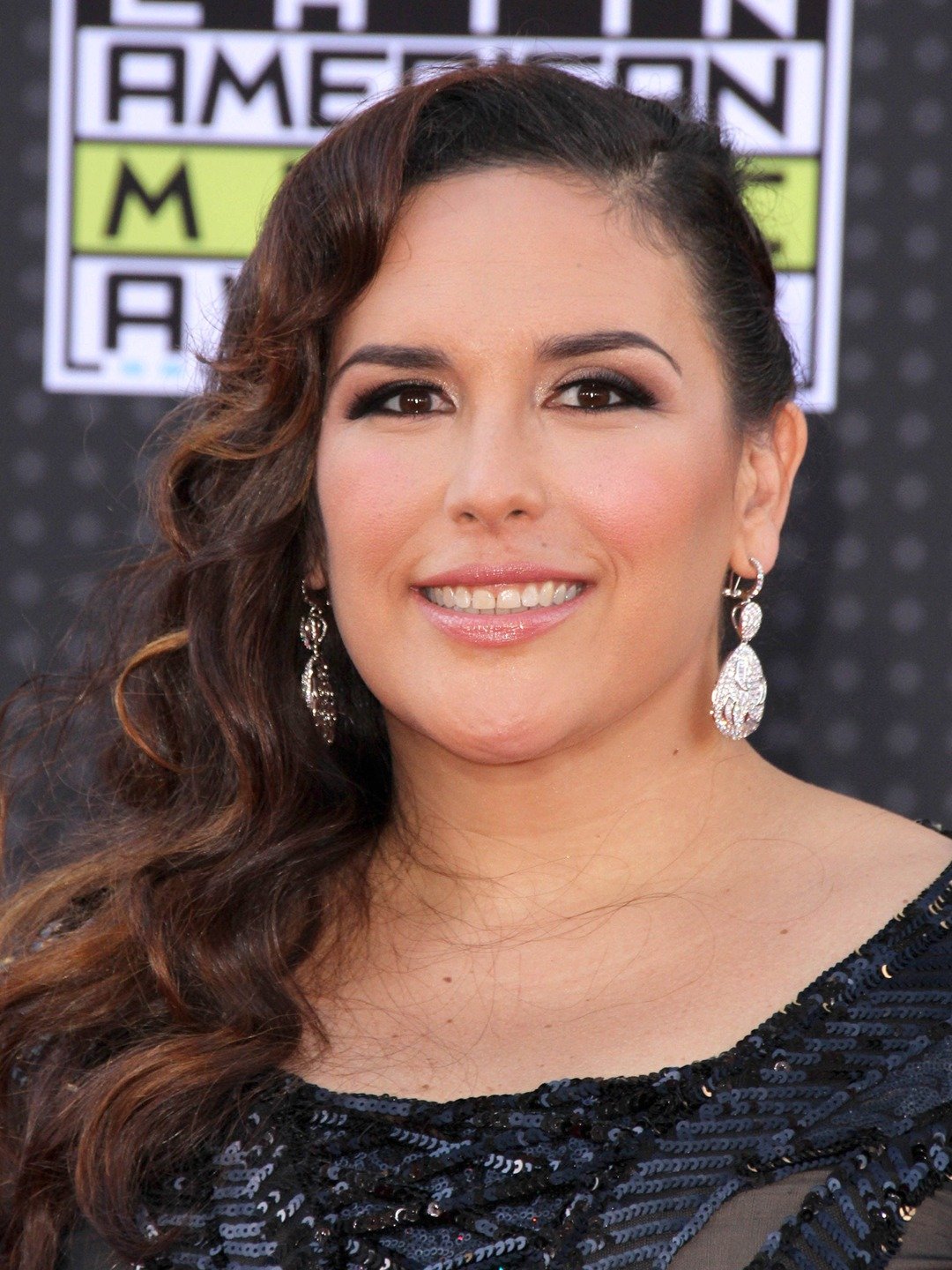 Angelica Vale; Mexico City, Meksika doğumlu Angelica María Vale Hartman olarak da bilinen Meksikalı radyo programcısı, şarkıcı, komedyen, oyuncu