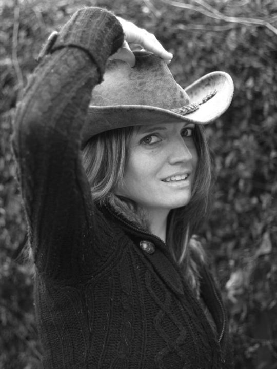 Jericca Cleland; görüntü yönetmeni, ortak yönetmen