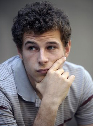 Álvaro Cervantes; Barselona, Katalonya, İspanya doğumlu İspanyol oyuncu