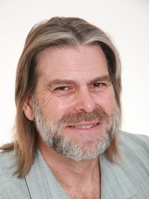 John W.G. Harley; İngiliz  oyuncu