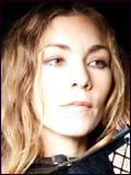 Alexandra Beaujard; Fransız müzik danışmanı, oyuncu