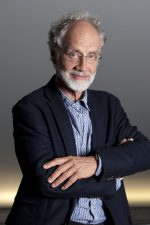 Markus Imhoof; Winterthur, İsviçre doğumlu İsviçreli senarist, yapımcı, yönetmen