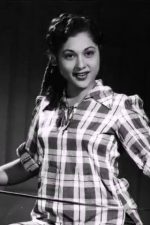 Nirupa Roy; Valsad, Gucerat, Hindistan doğumlu Hint oyuncu