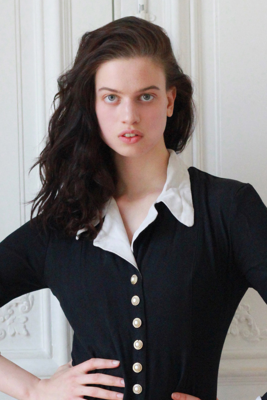 Lily McMenamy; Pensilvanya,ABD doğumlu İngilizmodeloyuncu