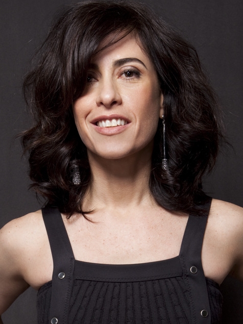 Fernanda Torres; Fernanda Pinheiro Monteiro Torres olarak da bilinen Brezilyalı oyuncu