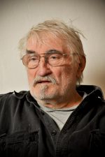 Pavel Landovsky; Havlí?k?v Brod, Çekya doğumlu Lan?ák olarak da bilinen Çek oyuncu