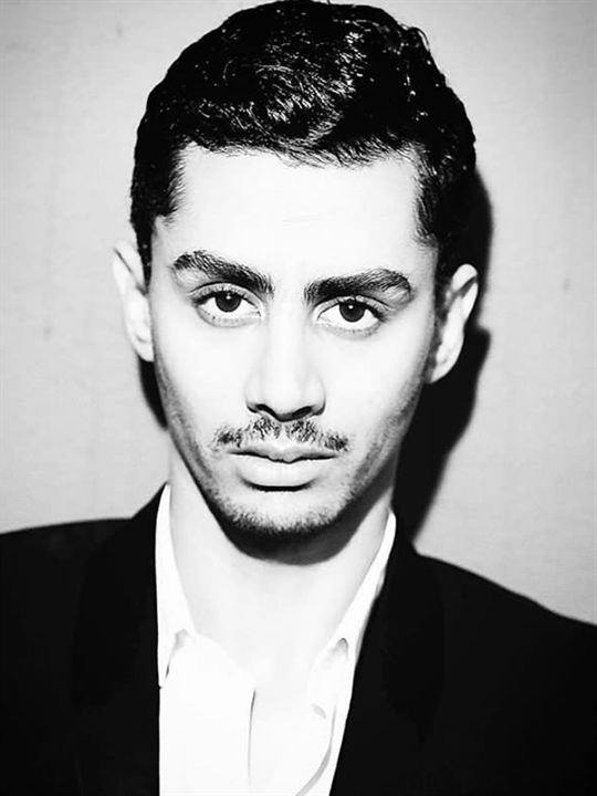 Djanis Bouzyani; Fransız oyuncu