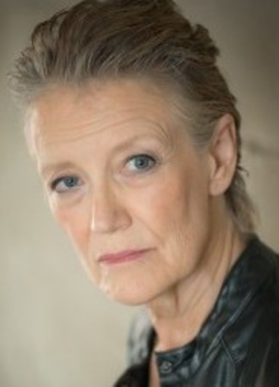 Gail Cronauer; Amerikalı oyuncu