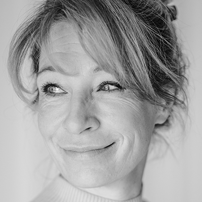 Marjolein Beumer; Amstelveen, Hollanda doğumlu Hollandalı oyuncu