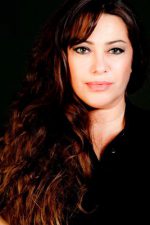 Nurcan Eren; İstanbul, Türkiye  doğumlu Türk oyuncu