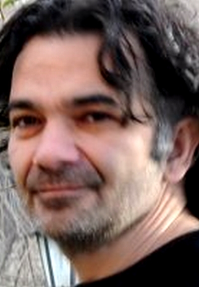 Mahur Özmen; Türk senarist, yönetmen