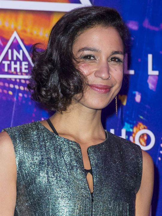 Danusia Samal; İngiliz  oyuncu