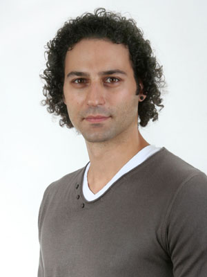 Mert Yavuzcan; oyuncu