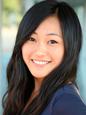 Karen Fukuhara; Amerikalı oyuncu, idari yapımcı