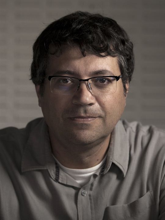 Marco Del Fiol; idari yapımcı, kurgucu, senarist