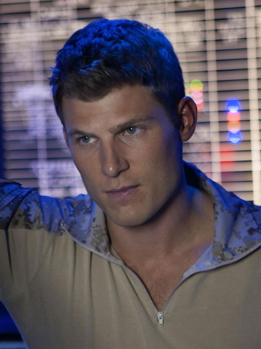 Travis Van Winkle; Amerikalı