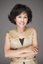 Kyung-Jin Lee; oyuncu