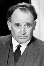 Geoffrey Keen; Wallingford,Berkshire,İngiltere doğumlu İngiliz  oyuncu