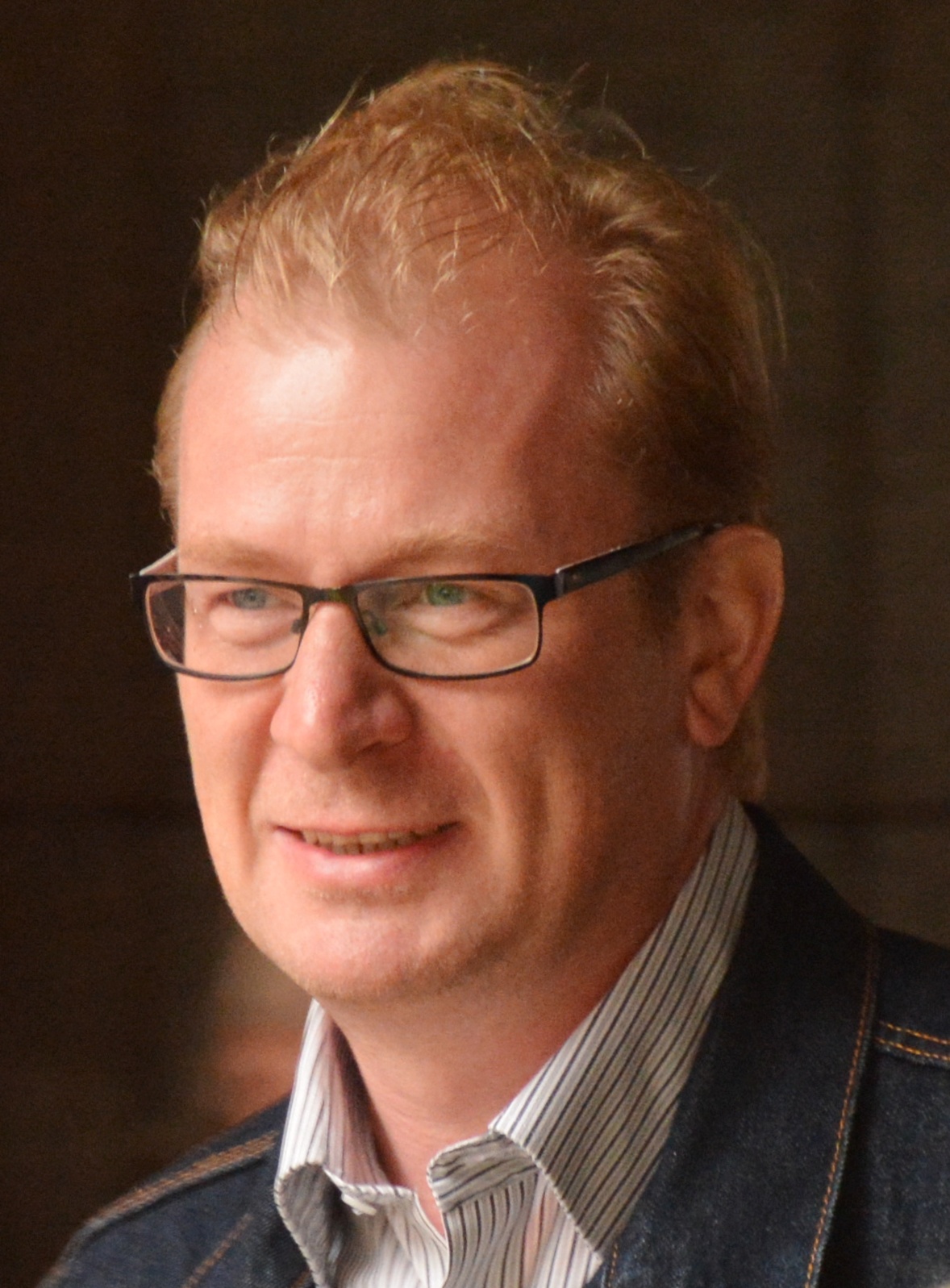 Martin Pechlát; Prag, Çekya doğumlu Çek oyuncu