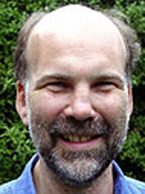 Neil Nightingale; yönetmen