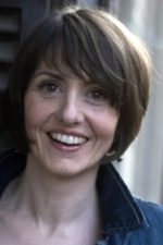 Emma Reynolds; oyuncu