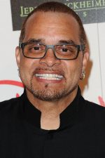 Sinbad; David Adkins olarak da bilinen Amerikalı oyuncu, uygulayıcı yapımcı