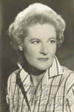 Peggy Thorpe-Bates; Londra,İngiltere doğumlu İngiliz  oyuncu