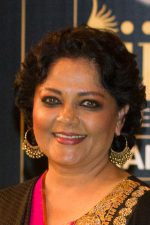 Tanvi Azmi; Hint oyuncu