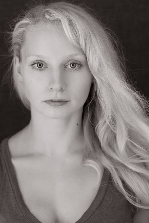 Olga Miller; oyuncu, kostüm tasarımcısı