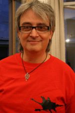 Claudio Simonetti; São Paulo, Brezilya doğumlu İtalyan film müziği bestecisi, senarist