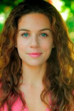 Melanie Merkosky; Kanadalı  oyuncu