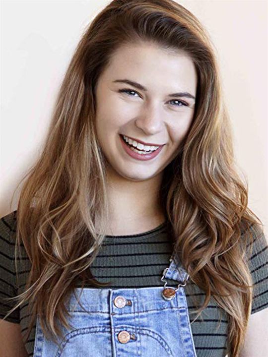 Alexa Yeames; oyuncu