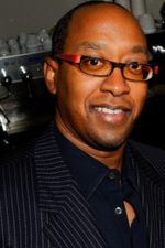 Desmond Smith; oyuncu, yapım yardımcısı