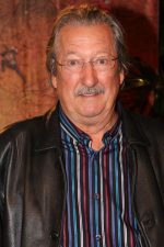 Michael Caton; Avustralyalı oyuncu